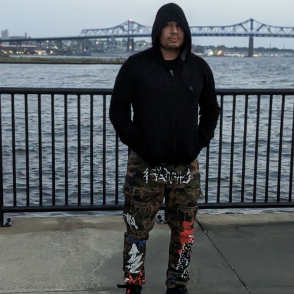 Meet your Posher, Dean - Picture 5 of 13